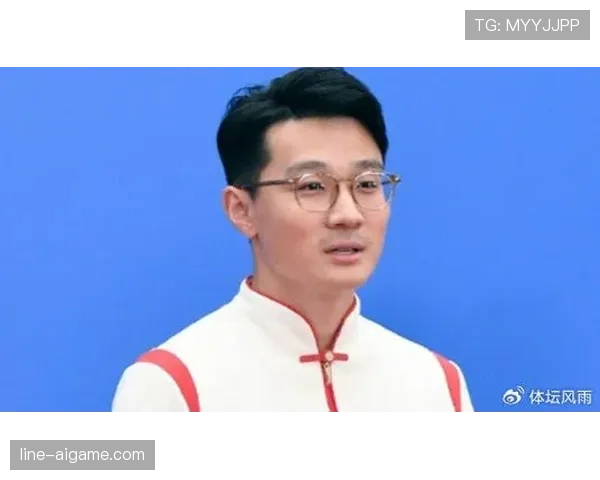 任子威训练完直接啃鸡腿，这自律和干饭的反差谁懂啊